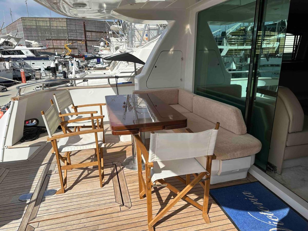 Yacht 20Metros Hotel Sant Adrià de Besòs Kültér fotó